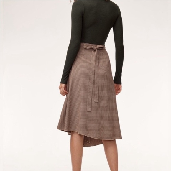 Aritzia Wilfred Belle Checks Midi Skirt - Picture 3 of 8